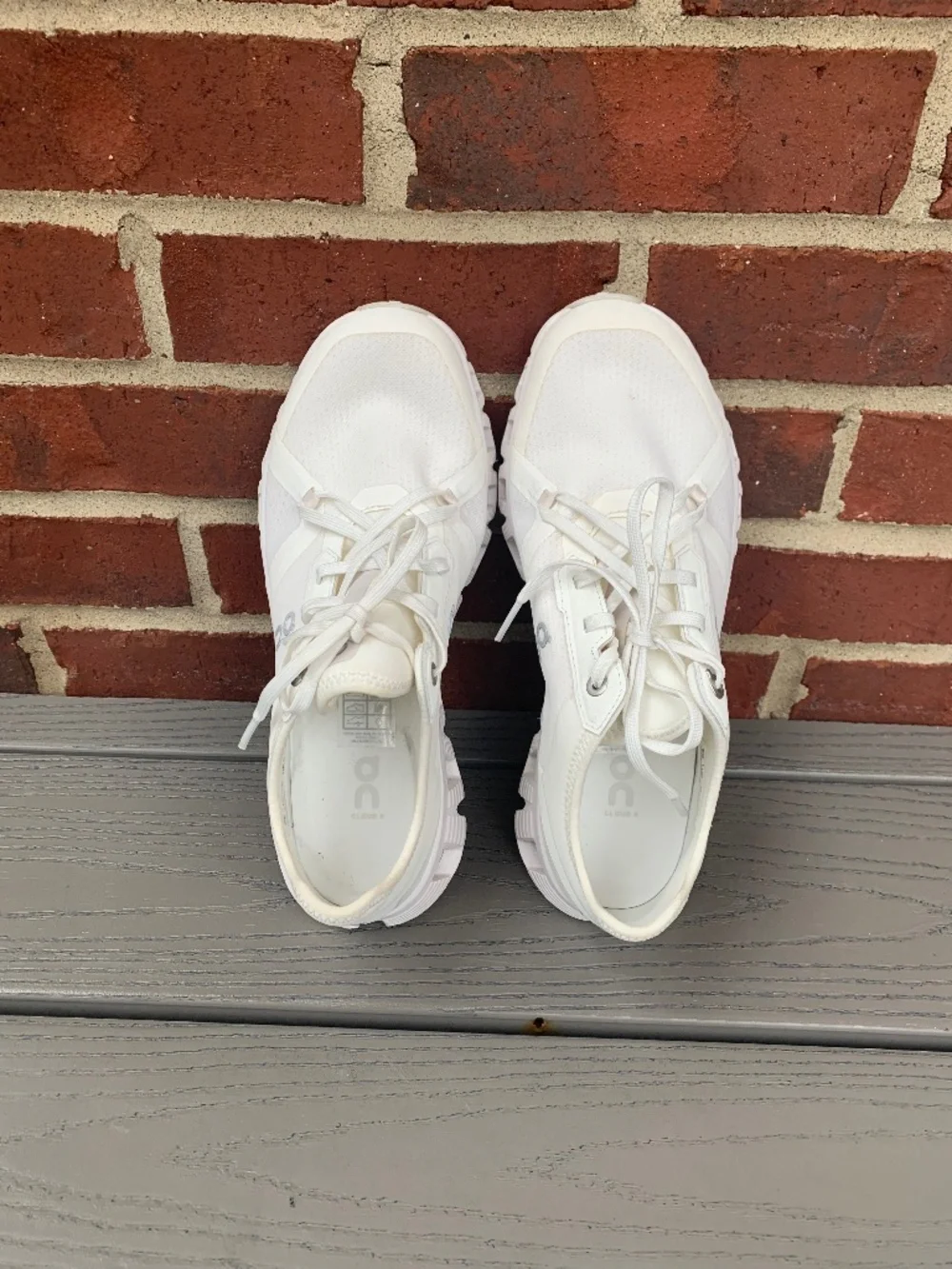 On Running Cloud X Sneakers